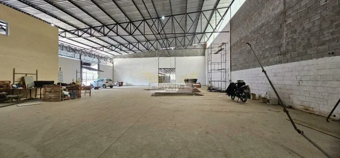 Galpão Comercial/Industrial para Alugar, 750m² - Represa, Ribeirão Pires/SP.