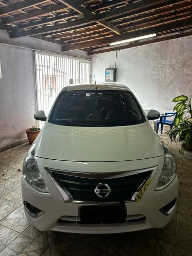 Nissan Versa SL 1.6 16V Flexstart 4P Aut. 2020