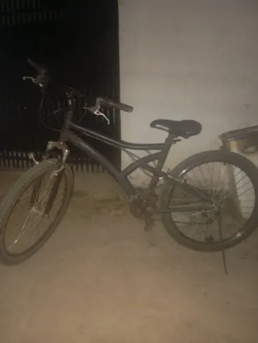 Vendo bicicleta aro 26 pequeno