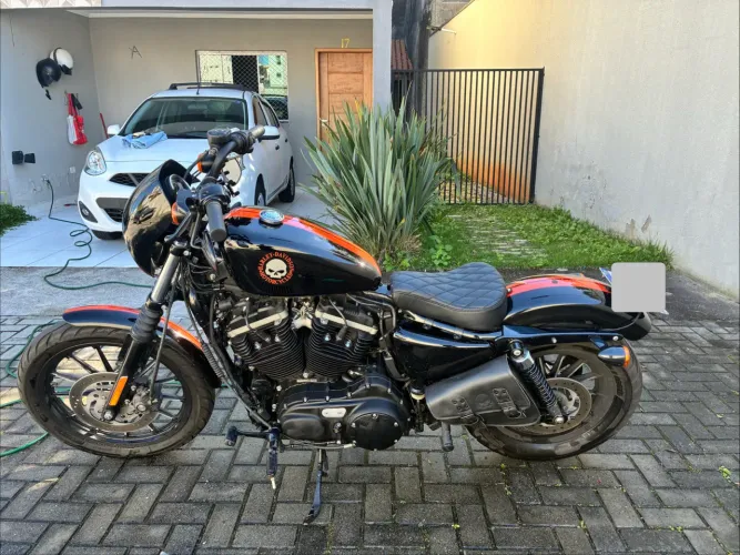 Harley Davidson Sportster 883
