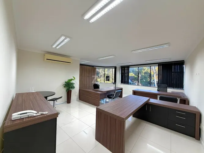 Sala Comercial para alugar, 50 m² por R$ 2.700/mês - Centro - Blumenau/SC