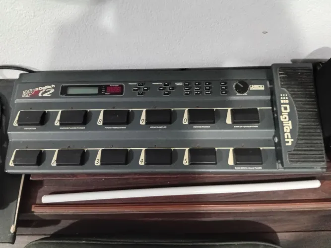 Pedal de efeito para guitarra