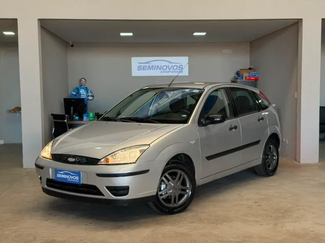 Ford Focus 1.6 S/se/se Plus Flex 8v/16v 5P 2009