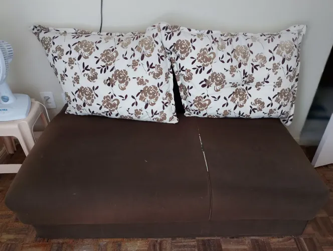 Sofá 2 lugares