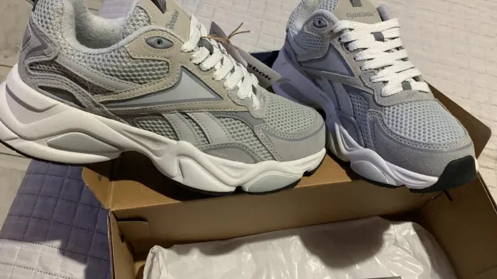 Tênis Reebok Charge Run