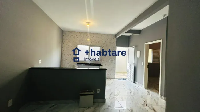 Casa para Locação em Hortolândia, Parque Bellaville, 2 dormitórios, 1 banheiro, 3 vagas
