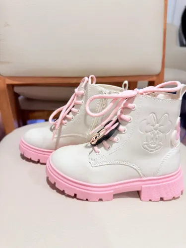 Bota Minie - comprada nos EUA - Nova 