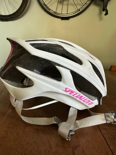 Capacete ciclismo feminino S-Works Specialized