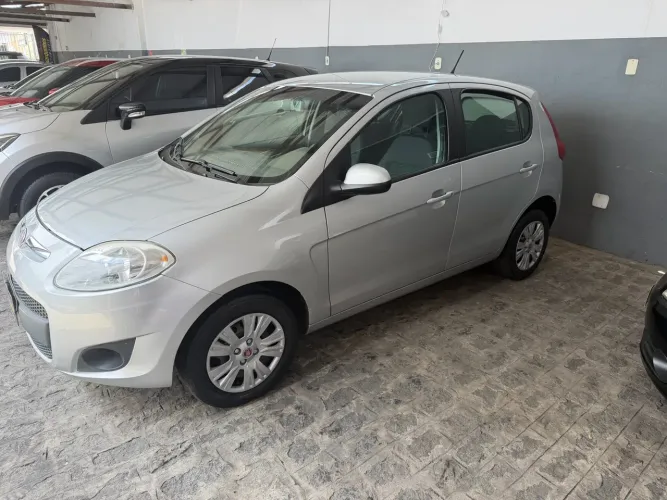 Fiat Palio Attractive 1.0 EVO Fire Flex 8V 5P 2015