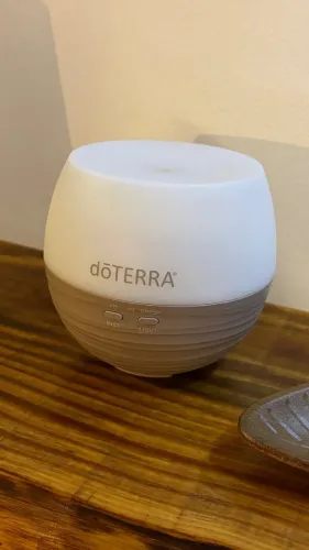 Difusor de óleos essenciais DoTERRA - Petal 2.0