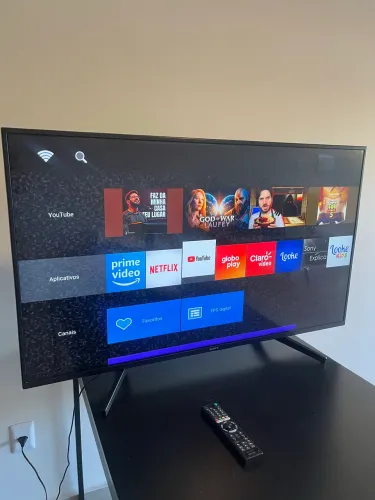 Tv 4K Smart | Televisão 49 polegadas | Seminova