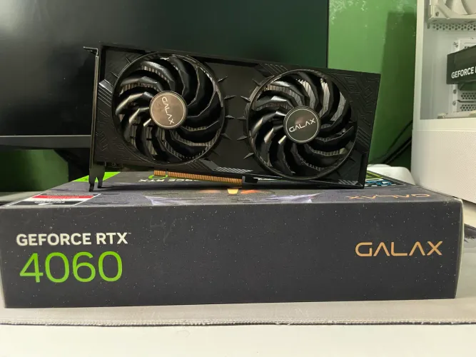 RTX 4060 galax completa