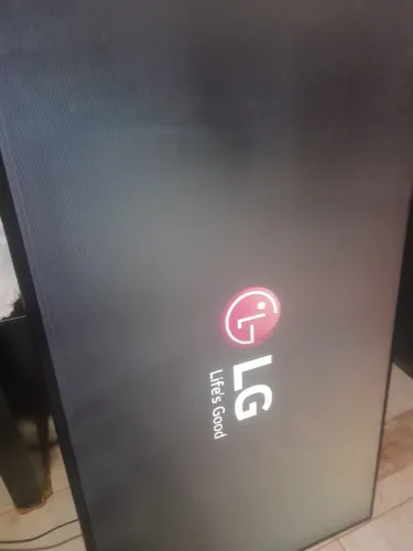 TV 55 NANOCEL LG 4K LIGO APAREÇE ALOGOBE DESLIGA