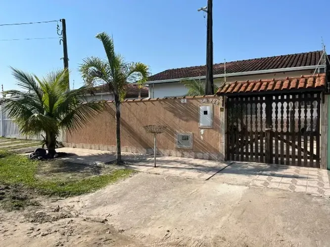 EXCELENTE CASA A VENDA NA REDINHA 260 MIL / casa pé na area