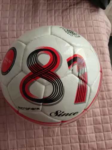 Bola campo oficial 81