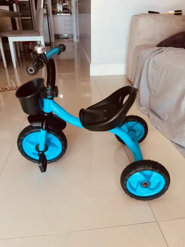 Triciclo infantil