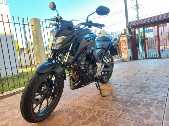 CB300F Twister