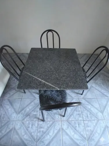 Mesa Granito 