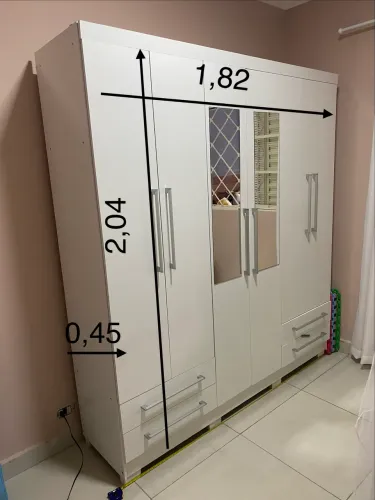 Guarda roupa