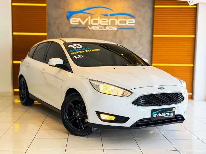 Ford Focus 1.6 S/se/se Plus Flex 8v/16v 5P 2019