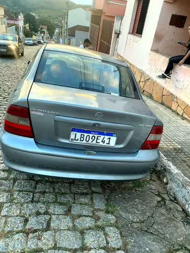 Chevrolet Vectra GLS/expres.2.2/ 2.0 E 2.0 CD 8V 1997