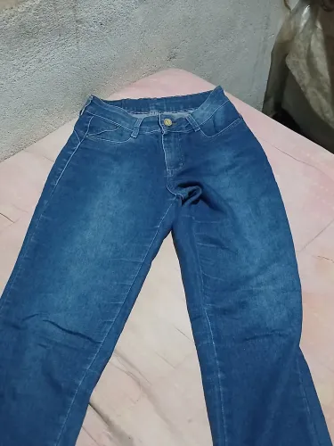 Calças jeans 5,00 cada