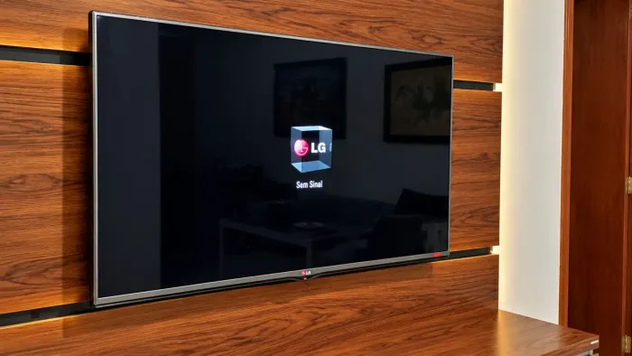 Tv LG 49LB5500 não é Smart