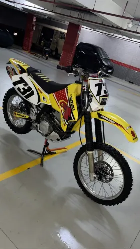 Suzuki Drz 400 muito nova! Toda equipada