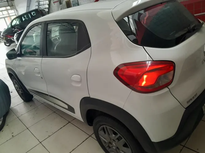 Renault Kwid Intense 1.0 Flex 12V 5P Mec. 2020