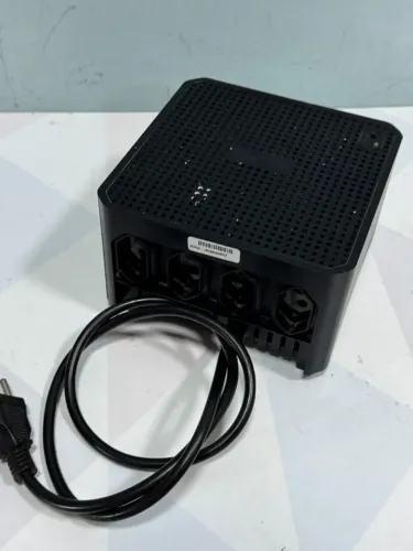 Estabilizador APC Microsol 300VA - Pronto para uso