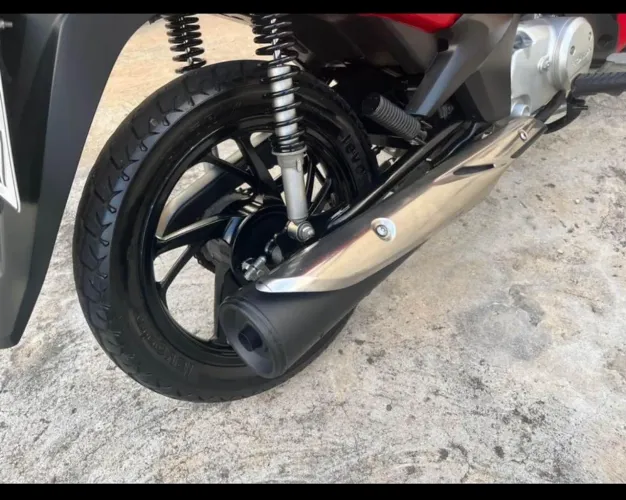 Honda biz única dona