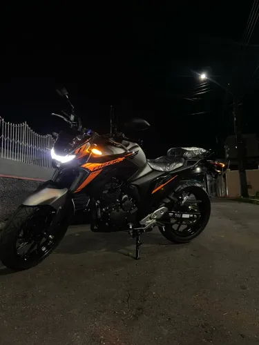 Yamaha FZ25 250 Fazer Connected 2025
