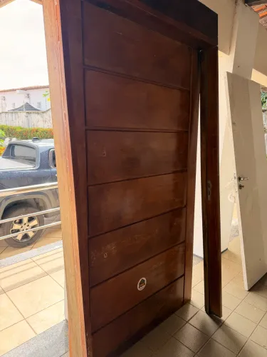 Porta Pivotante madeira alta qualidade 