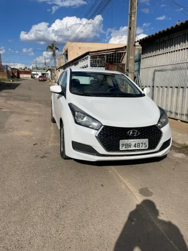 Hyundai HB20 Unique 1.0 Flex 12V Mec. 2019