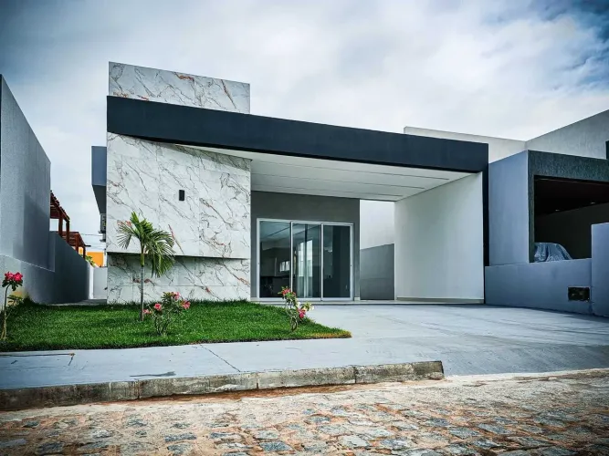 CASA NO SOL E PRAIA - M.CC - COND. PÉ NA AREIA [31897]