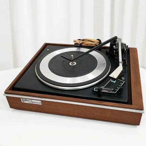 Toca discos Garrard 60B excelente!