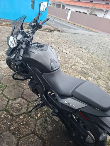 Dominar 400 