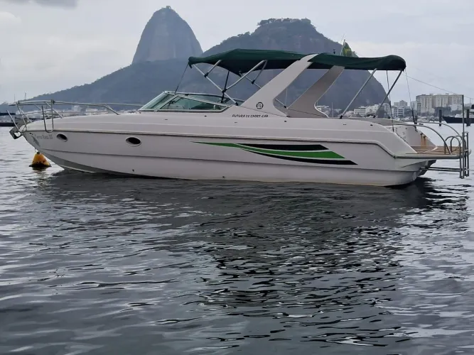 Vendo lancha Tecnoboats 28 pés