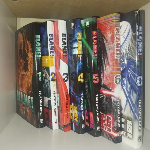 Mangás Blame! Vol 1 ao 6+8