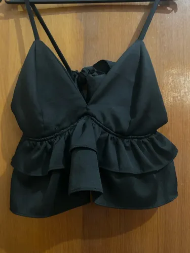 Roupas novas e semi novas