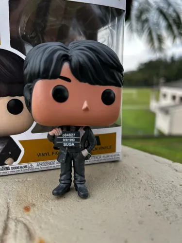 Colecionável pop Suga banda BTS