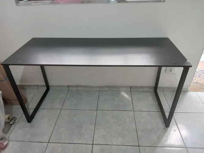Mesa para PC 150 centímetros