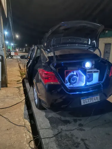 Som automotivo