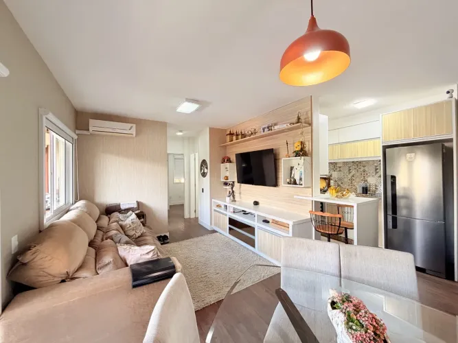 Apartamento para Venda em Florianópolis, Capoeiras, 2 dormitórios, 1 banheiro, 1 vaga