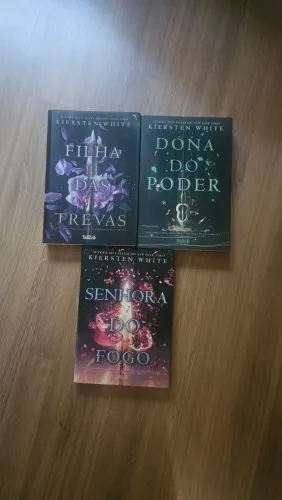 Trilogia Filha das Trevas