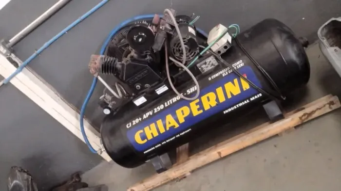 Compressor de Ar 250 Litros Chiaperini Industrial 175 psi