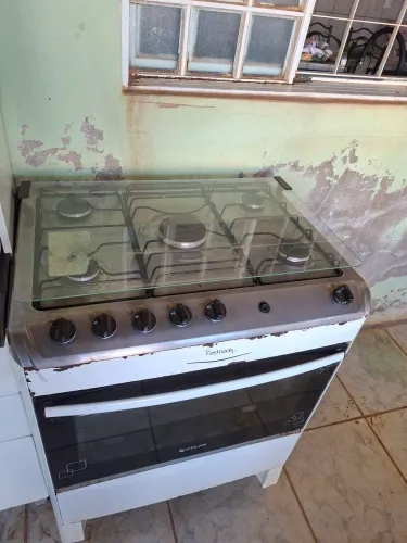 Vende se fogão 6 bocas