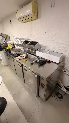 Balcão Refrigerado 4 Portas Inox