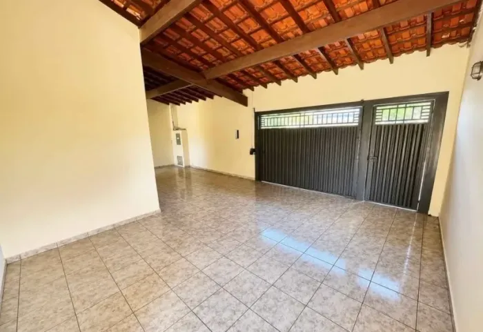% Vendo casa na Marambaia 