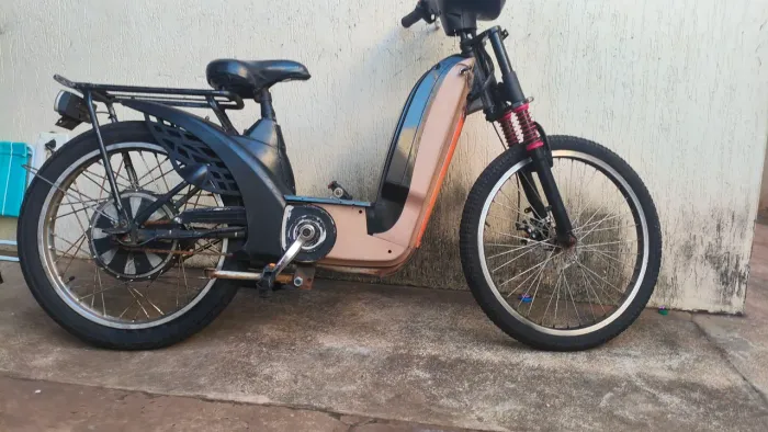 Bicicleta elétrica 